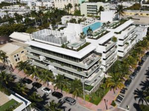 300 Collines - G&E Florida Contractors